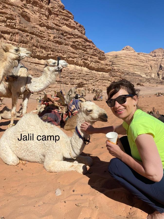 Desert Island Camp Wadi Rum Bagian luar foto