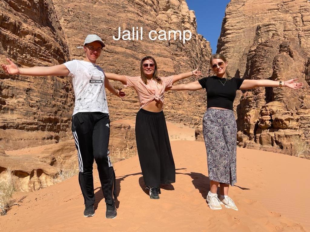 Desert Island Camp Wadi Rum Bagian luar foto