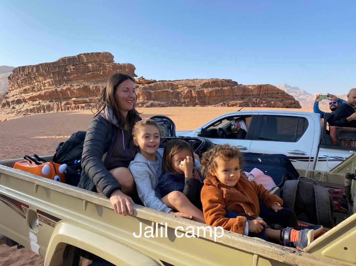Desert Island Camp Wadi Rum Bagian luar foto